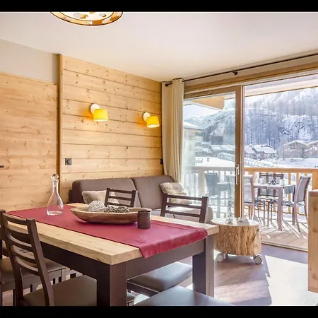 Apartment In With And Pool Tignes